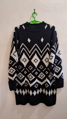 Sweter pageone L